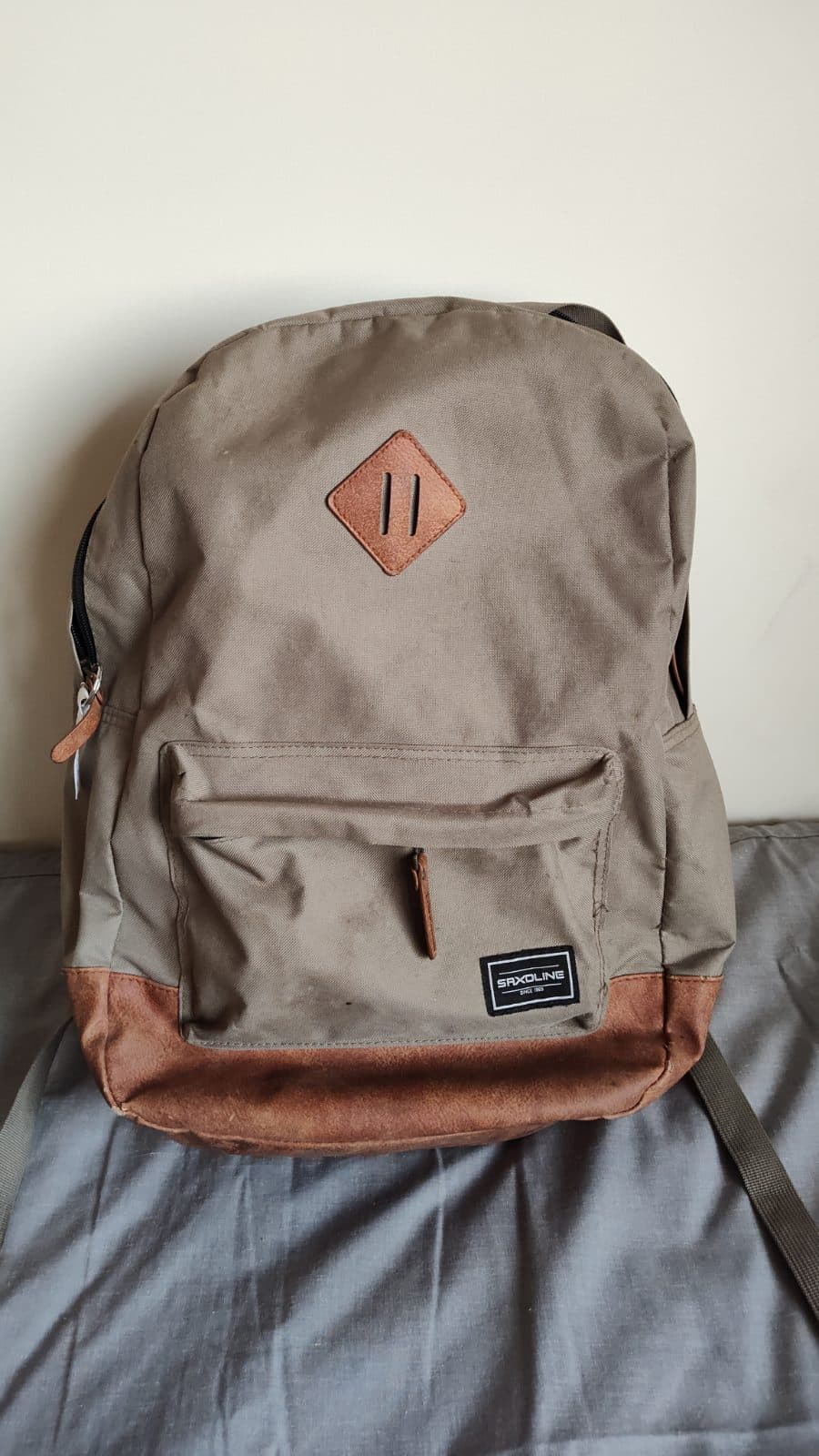 Mochila Saxoline de lona con base de ecocuero